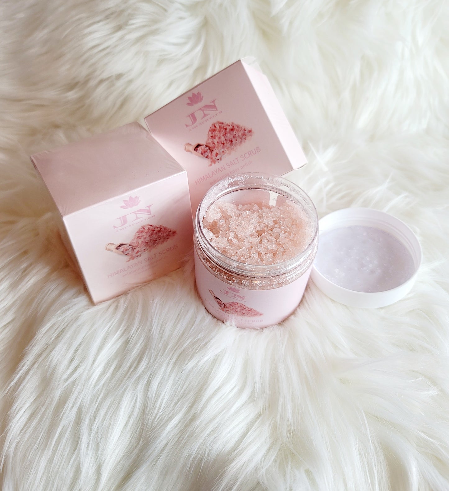 JNA body scrub Himalayan salt.